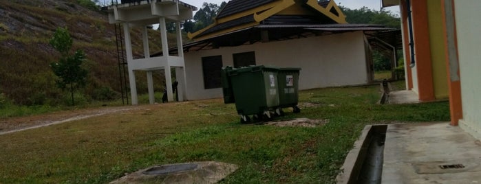 Hentian Sebelah Bukit Besi is one of Dinos : понравившиеся места.