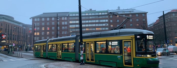 HSL Raitiolinja 9 is one of public transport.