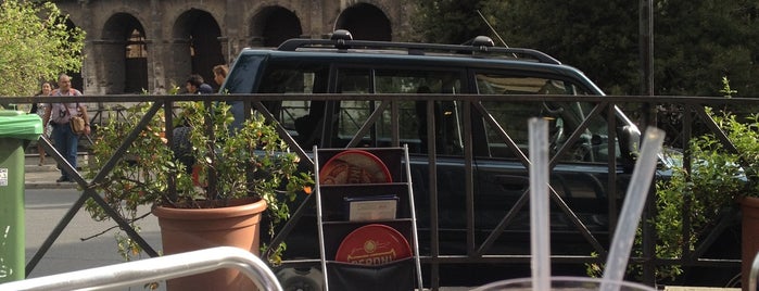 Oppio Caffè is one of To Rome with Love.