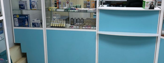 Народная Аптека is one of Lieux qui ont plu à scorn.
