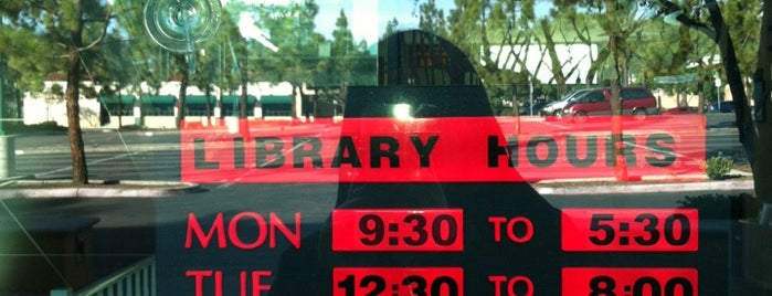 San Diego Public Library - Rancho Bernardo is one of Conrad & Jenn : понравившиеся места.