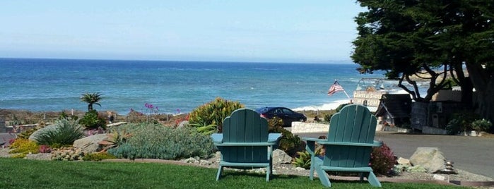 Cambria Shores Inn is one of DOG FRIENDLY GETAWAYS.