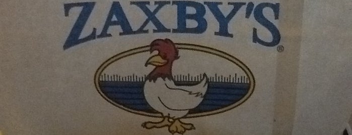 Zaxby's Chicken Fingers & Buffalo Wings is one of สถานที่ที่ Staci ถูกใจ.