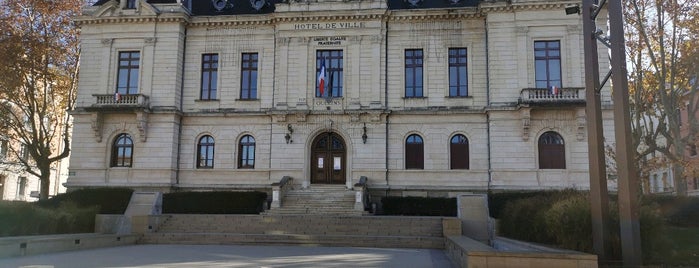 Mairie d'Oullins is one of been.