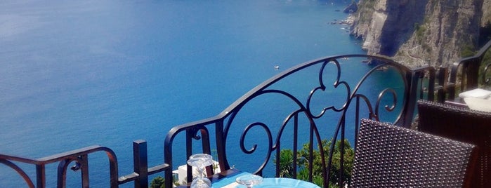 Tramonto D'Oro Hotel Praiano is one of Amalfi Coast.