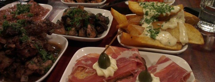 Elliott Stables is one of Best Sunday brunch spots in Auckland CBD.