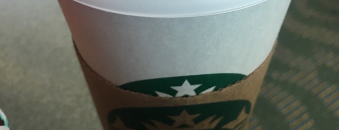 Starbucks is one of สถานที่ที่ Terri ถูกใจ.