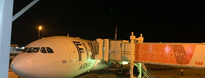 Nadi International Airport: Arrivals is one of Lugares favoritos de Trevor.