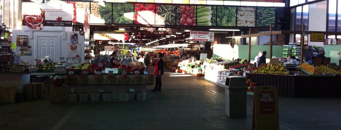 Marché Jean-Talon is one of Montréal whirlwind new year.