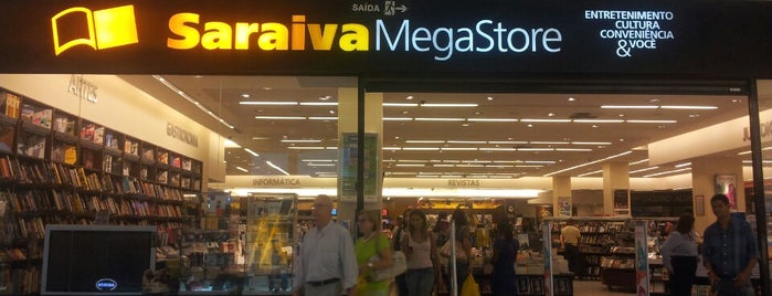 Saraiva Megastore is one of Favoritos.