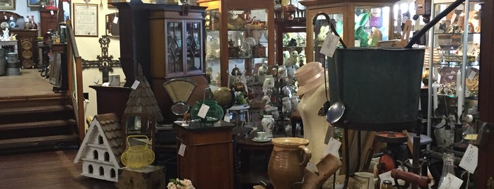 Paddington Antique Centre is one of Love in Brisbane.