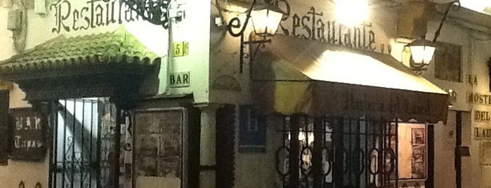 La Hosteria del Laurel is one of Bares y Tapas Sevilla.