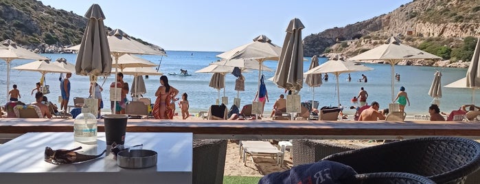 Mojito Bay is one of Παραλιες αττικης.
