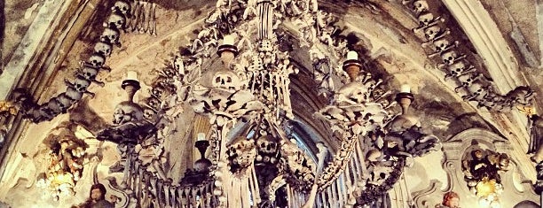 Sedlec Ossuary is one of Czech Republic.