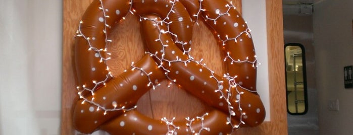 Röckenwagner Bakery is one of The 15 Best Places for Pretzels in Los Angeles.