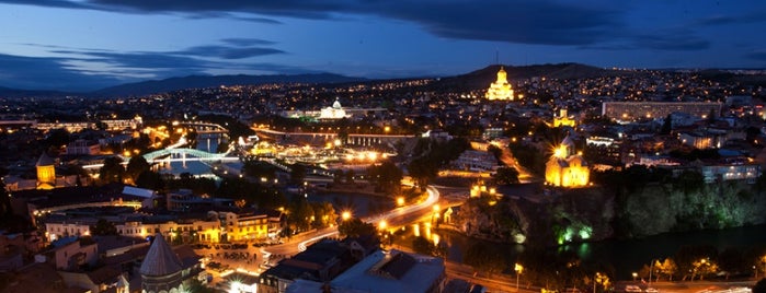 Tiflis is one of Список Хипстершвили.