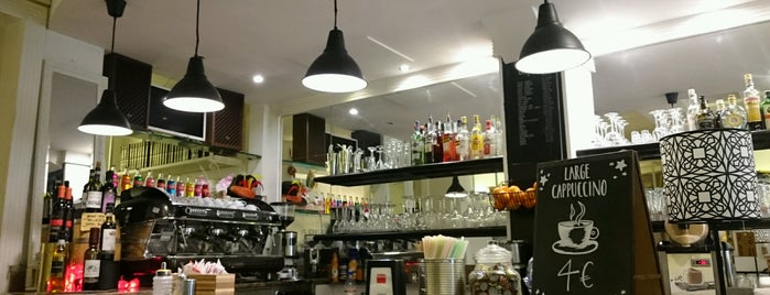 Caffè il SOLE is one of The 15 Best Places for Espresso Drinks in Florence.