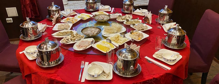 Жуй Лун is one of Восточная кухня | Eastern Diner.