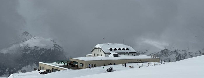 Panoramarestaurant Muottas Muragl is one of Juha’s Saint Moritz Wishlist.