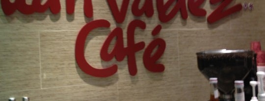 Juan Valdez Café is one of Maximum 님이 저장한 장소.