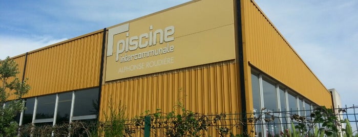 Piscine Municipal is one of mamma.