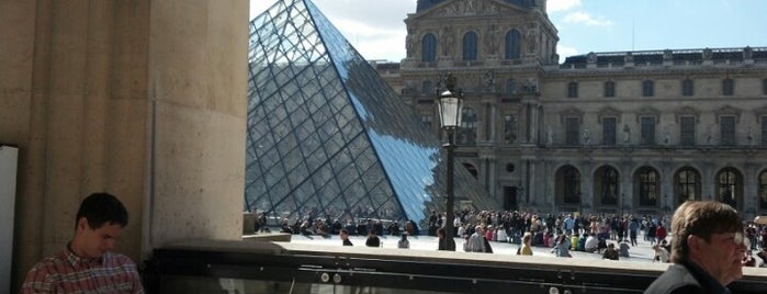 Le Café Marly is one of Paris - My-to-do-list.