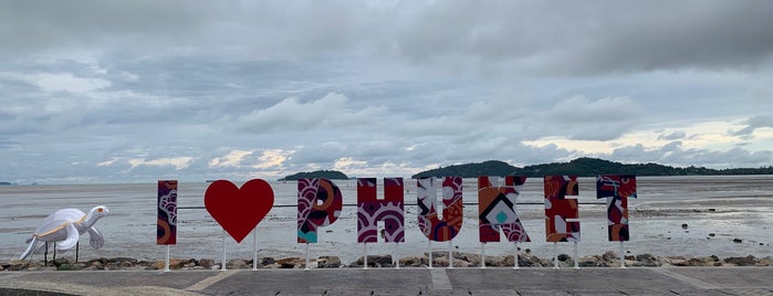 ปลายแหลมสะพานหิน is one of Phuket.