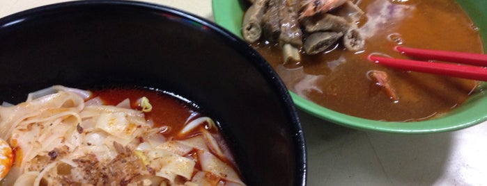 River South (Hoe Nam) Prawn Noodles 河南肉骨大蝦面 is one of Posti che sono piaciuti a IG @antskong.
