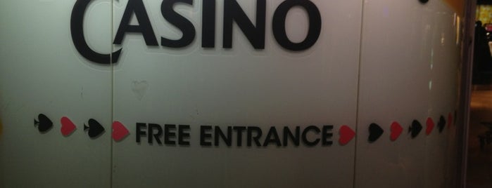 Holland Casino is one of Kevinさんのお気に入りスポット.