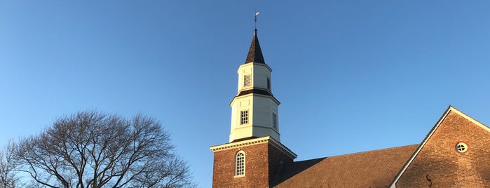 Bruton Parish Episcopal Church is one of Things I plan to do in Williamsburg.