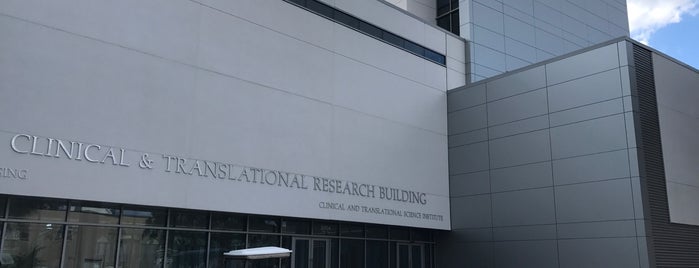 Clinical Translational Research Building (CTRB) is one of Lieux qui ont plu à Stephanie.
