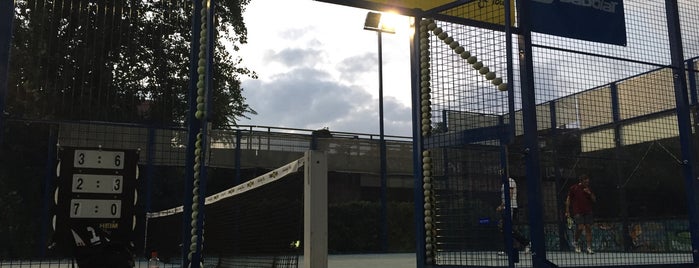 Padelberlin is one of Tobi's Saved Places.