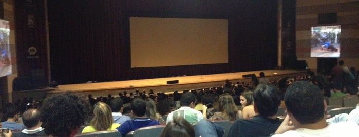 Teatro da UFPE is one of Pertinho de casa.