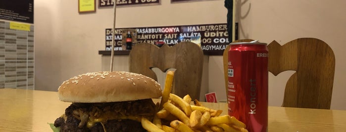 Old Smokey Burger is one of Hévíz.