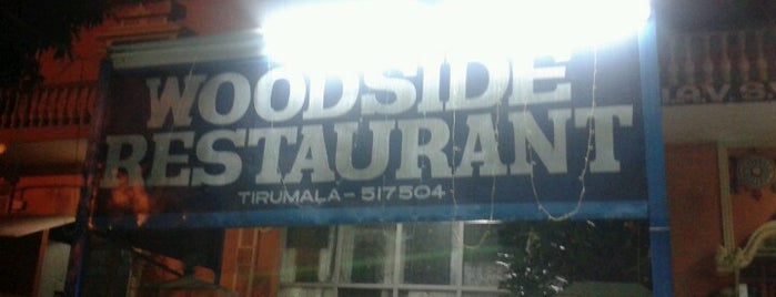 Woodside Restaurant is one of Locais curtidos por Sri.
