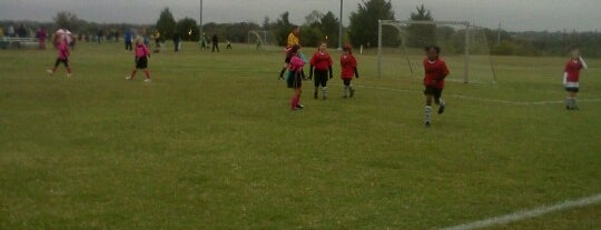 Rowlett Soccer Fields is one of Larryさんのお気に入りスポット.