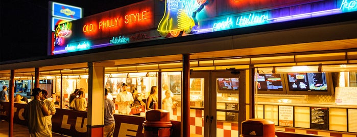 Tony Luke's is one of สถานที่ที่บันทึกไว้ของ Maribel.