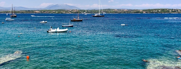 Kounoupitsa is one of Spetses Island.