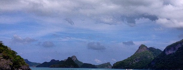 Angthong Islands National Marine Park is one of Samui.