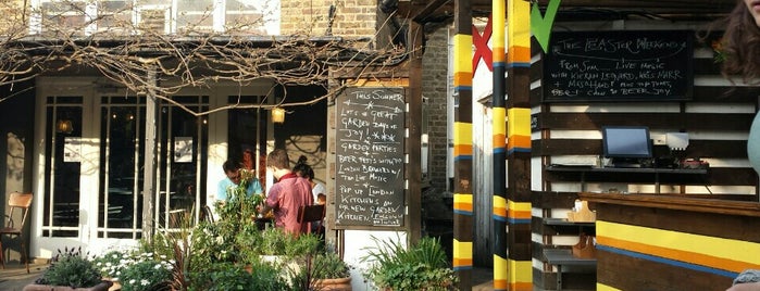 The Stag is one of Pubs, Burgers, & BBQ in London.