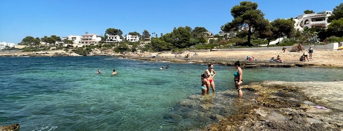 Caló de ses Lleonardes / Caló de ses Donardes is one of Playas de Mallorca.