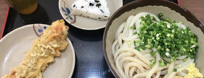 根っこ 志度店 is one of めざせ全店制覇～さぬきうどん生活～　Category:Ramen or Noodle House.