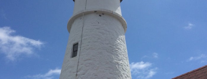 Portland Head Light is one of Tempat yang Disukai Jonathan.