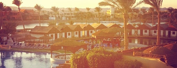 Panorama Bungalows Resort El Gouna is one of สถานที่ที่ 💞Оксана💞 ถูกใจ.