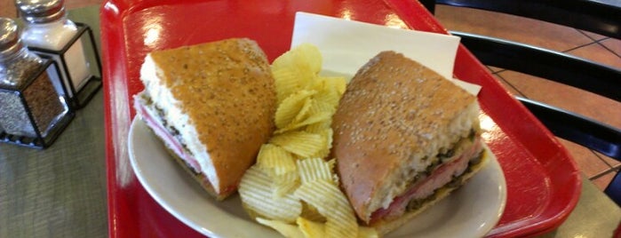 Jason's Deli is one of Posti che sono piaciuti a Diana.