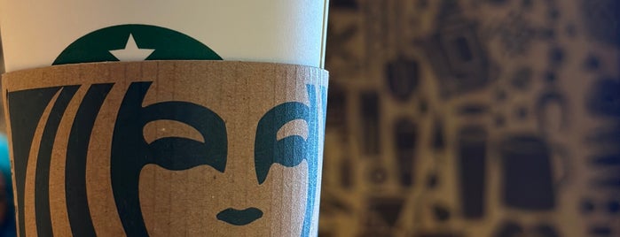 Starbucks is one of Raphael'in Beğendiği Mekanlar.