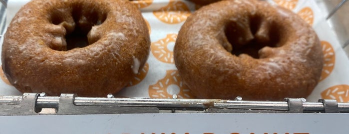 Dunkin' is one of Must-visit Food in Providence.