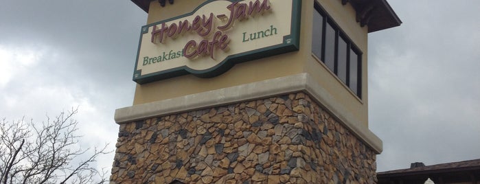 Honey-Jam Cafe is one of สถานที่ที่ Todd ถูกใจ.