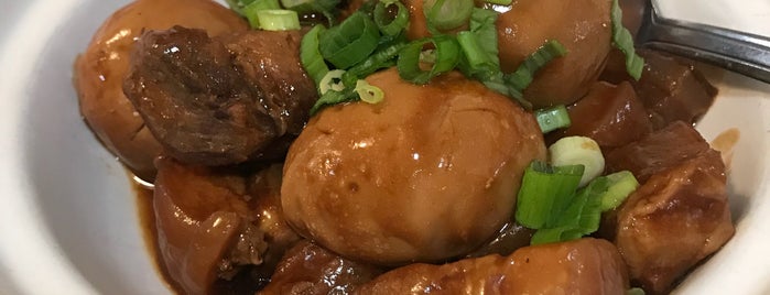 Shanghai Cuisine 上海私房菜 is one of Mysteryさんのお気に入りスポット.