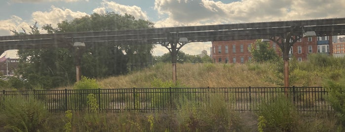 Amtrak - Rochester Station (ROC) is one of Eric 님이 좋아한 장소.